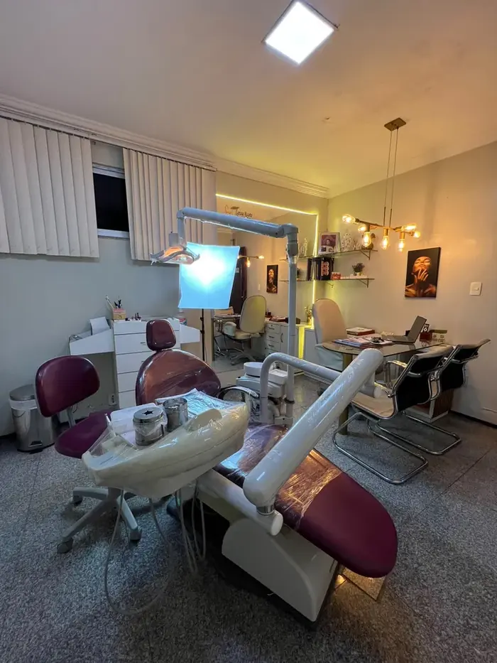 Consultório odontológico equipado