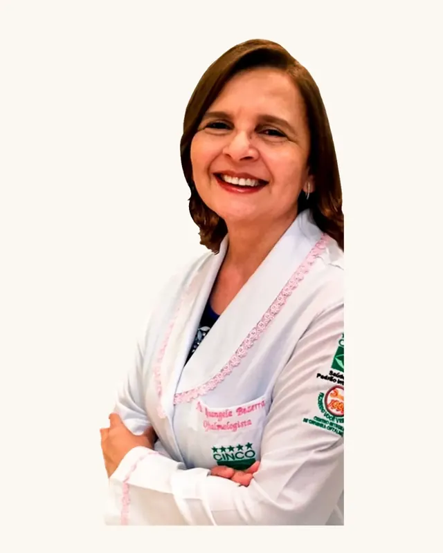 Dra. Rosângela Bezerra